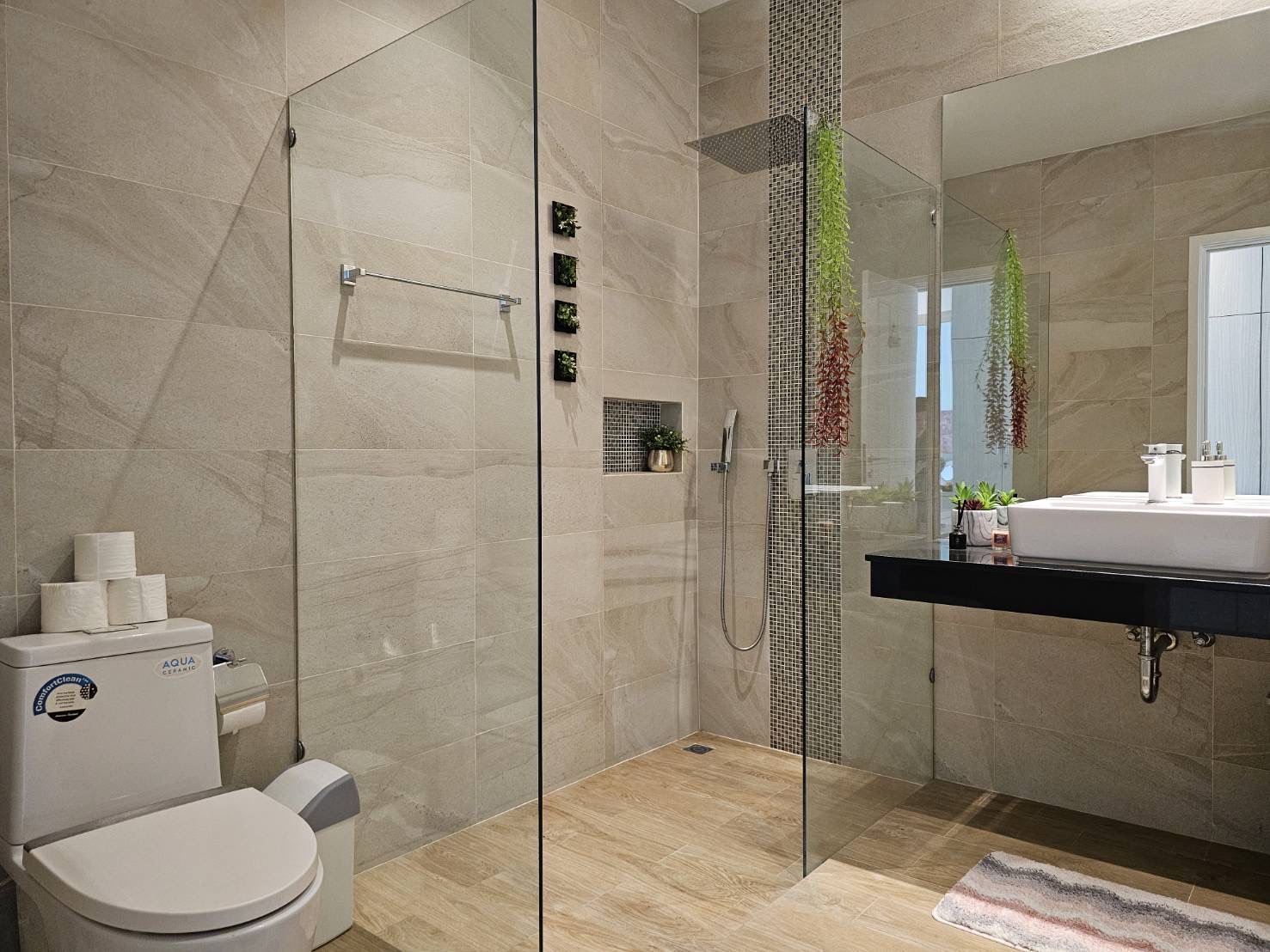 Thap Tai Villa Walk-in Shower