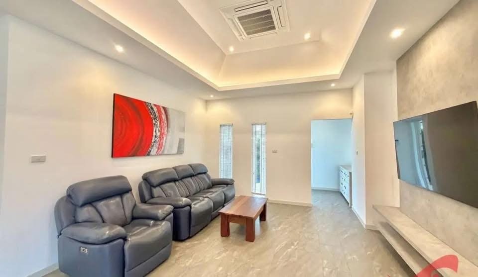 Dream Villa Living Area